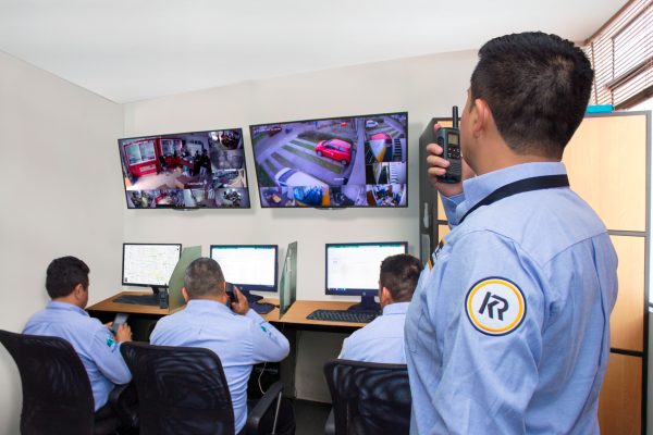 CENTRO DE CONTROL Y CCTV