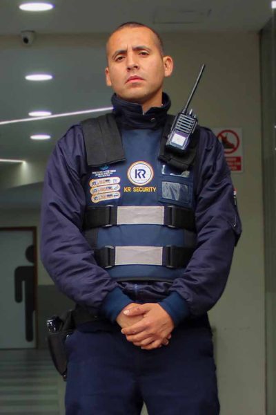 Nuestros servicios - Agente de seguridad armado